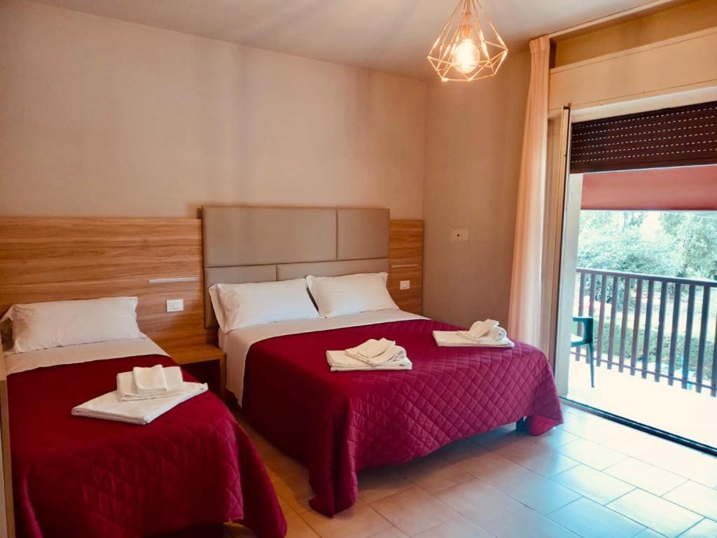 Hotel Torricella Маджоне Екстер'єр фото
